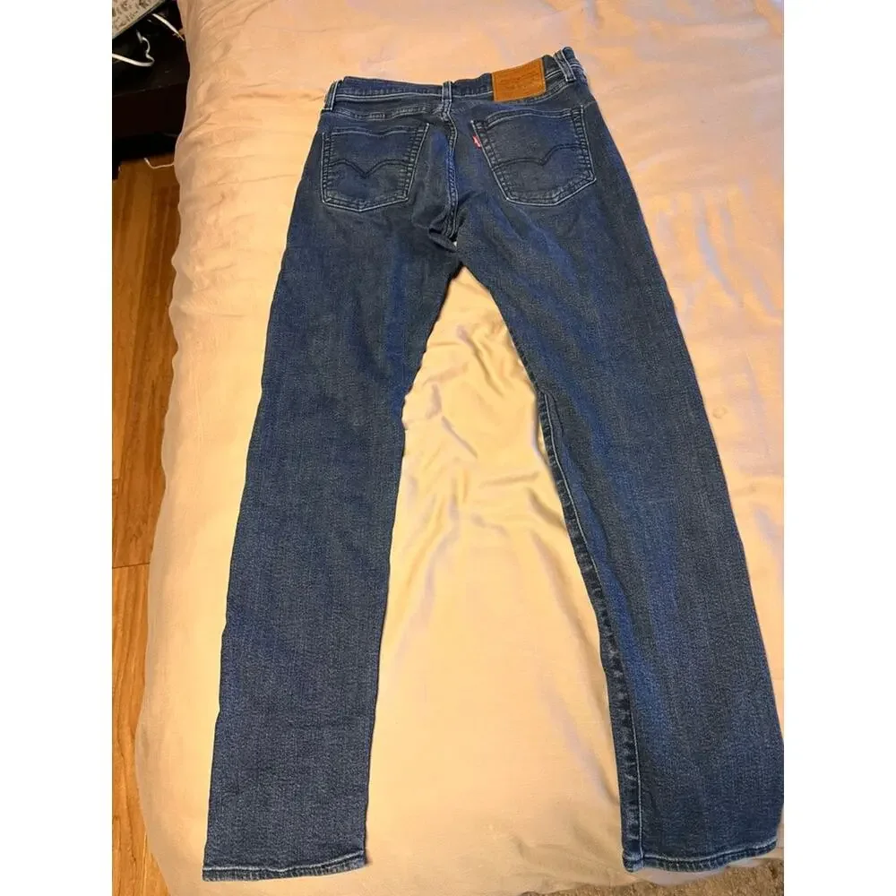 Levi’s Men’s Denim Jeans W32 L34 Medium Wash Straight Leg Denim Classic Style